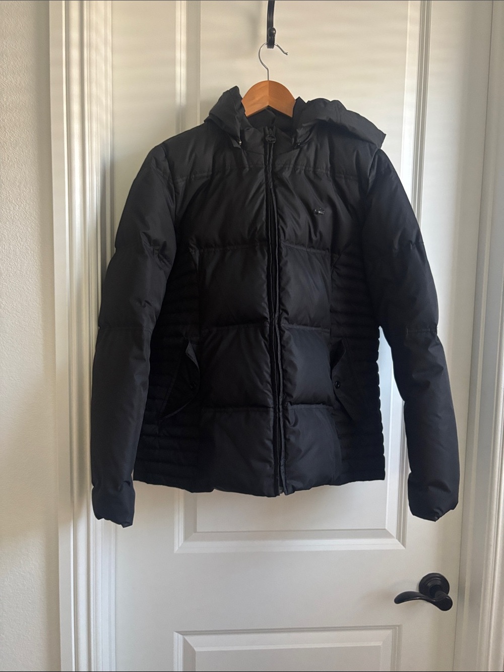 Lacoste Women’s Black Hooded Puffer Jacket Insulated Coat